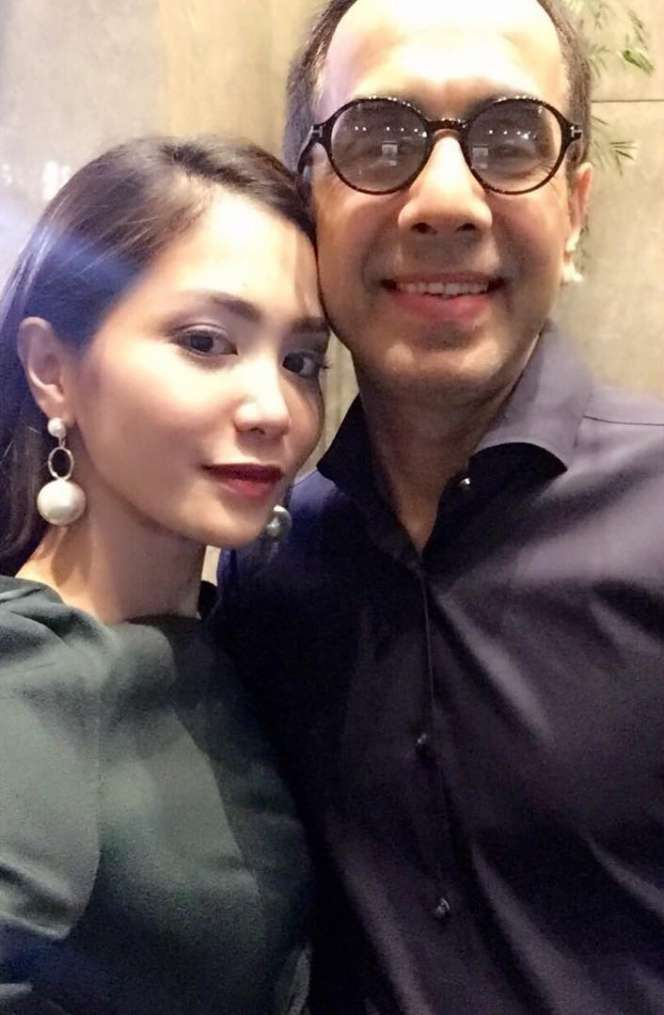 Mesranya Bunga Zainal dengan Sang Suami Produser Ternama