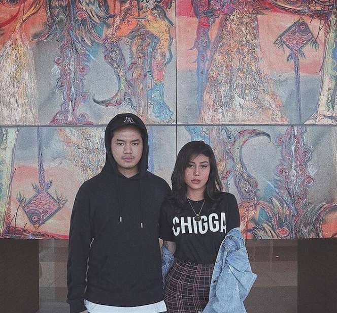 Awkarin Gandeng Mesra Putra Wakil Ketua MPR RI