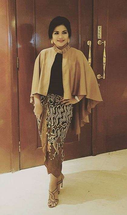 Intip 5 Gaya Fashionable Puti Guntur Soekarno di Instagram