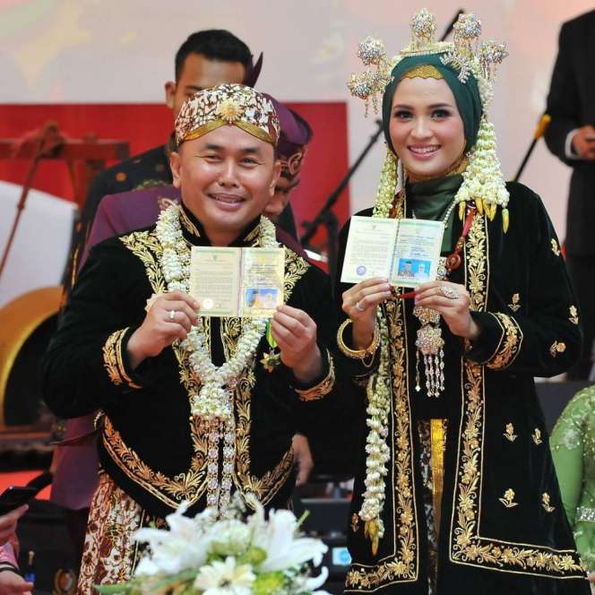 Mantan Suami Ussy Nikahi Gadis 19 Tahun Lebih Muda