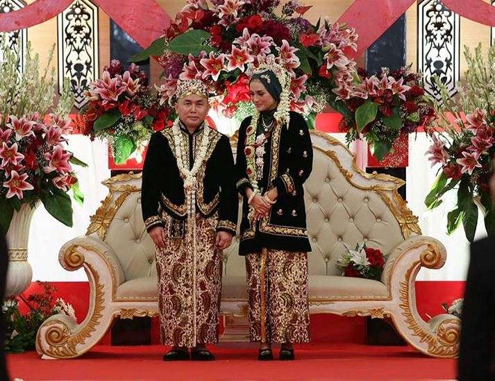 Mantan Suami Ussy Nikahi Gadis 19 Tahun Lebih Muda
