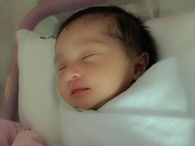 Lahirkan Anak Ketiga, Wajah Cantik Putri Andi Soraya