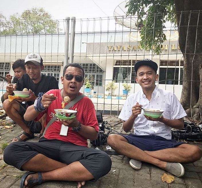 Tajir Melintir, 5 Seleb Tanah Air Ini Tampil Sederhana
