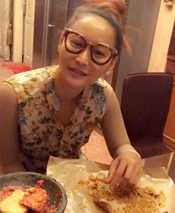 Tajir Melintir, 5 Seleb Tanah Air Ini Tampil Sederhana