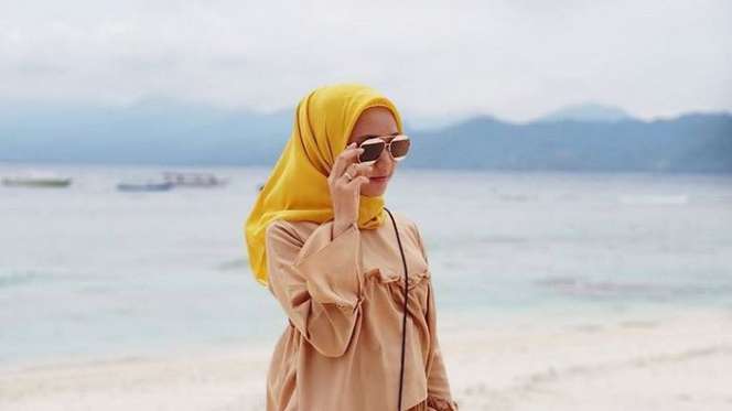 Satpam Berhijab Ini Ternyata Pernah Jadi Model