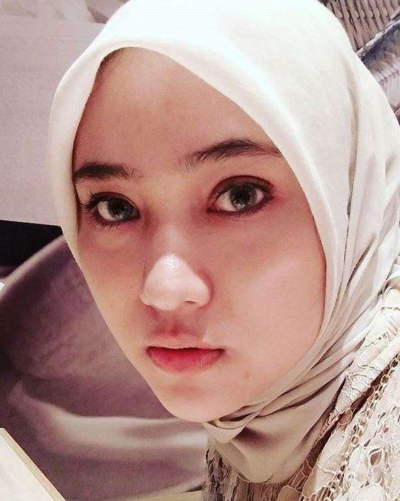 Satpam Berhijab Ini Ternyata Pernah Jadi Model