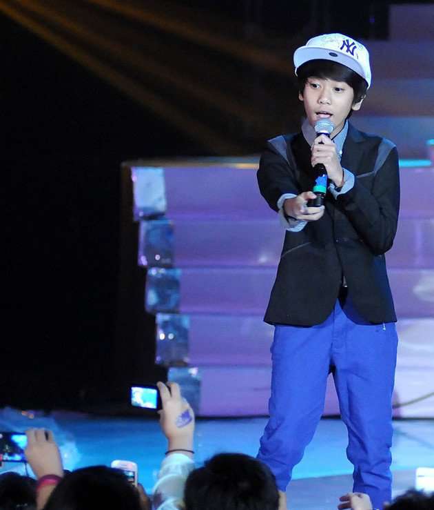 Transformasi Iqbaal 'Dilan' dari Imut Hingga Jadi Idola Gadis