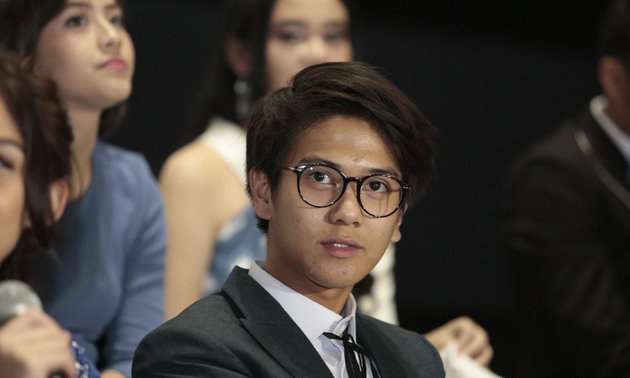 Transformasi Iqbaal 'Dilan' dari Imut Hingga Jadi Idola Gadis