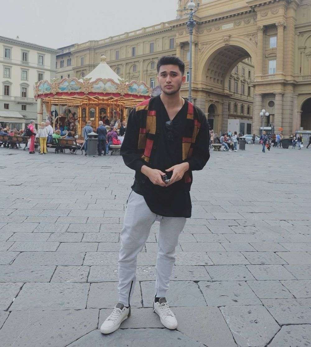 Sabda Ahessa, Putra Mendiang Sys Ns yang Ganteng 