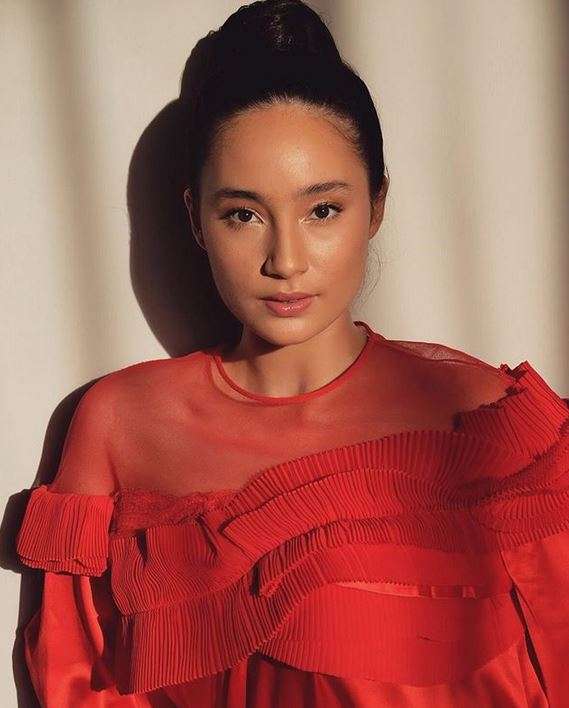 5 Artis Cantik Ini Tampil Memukau dengan Alis Natural