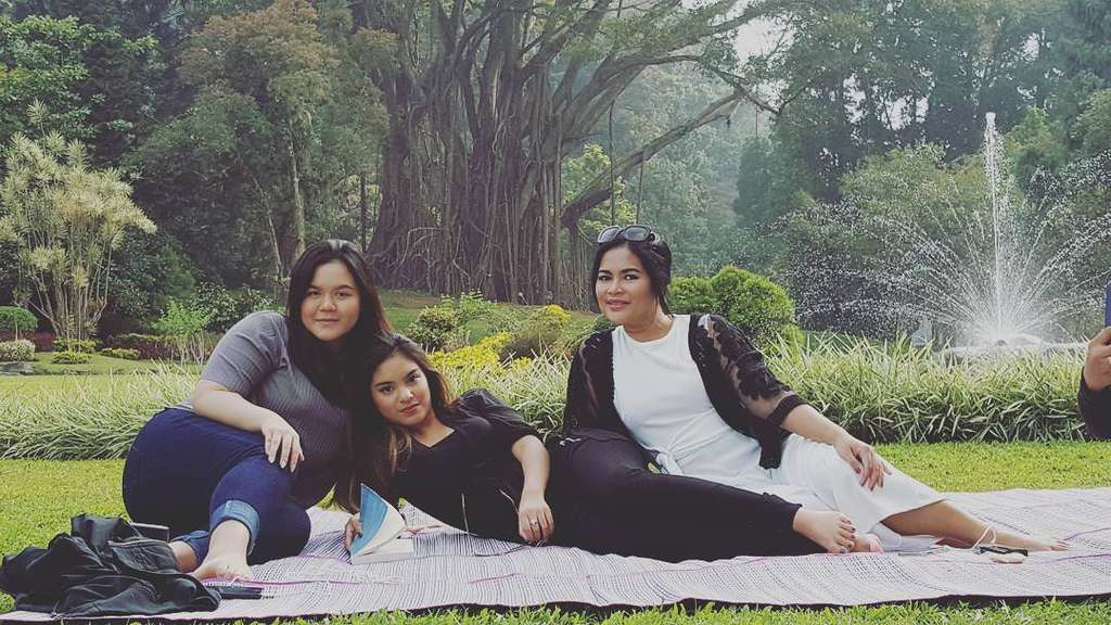 Sederhana, Saat Puti Soekarno Family Time Bareng Keluarga