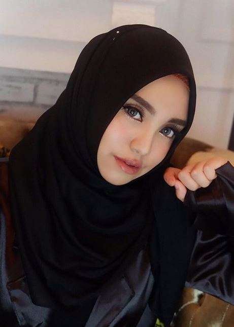 Usai Berpisah dari Taqy, Begini Penampilan Terbaru Salmafina