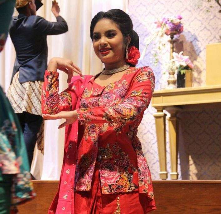 Warisi Darah Seni Keluarga, Putri Puti Soekarno Jago Nari
