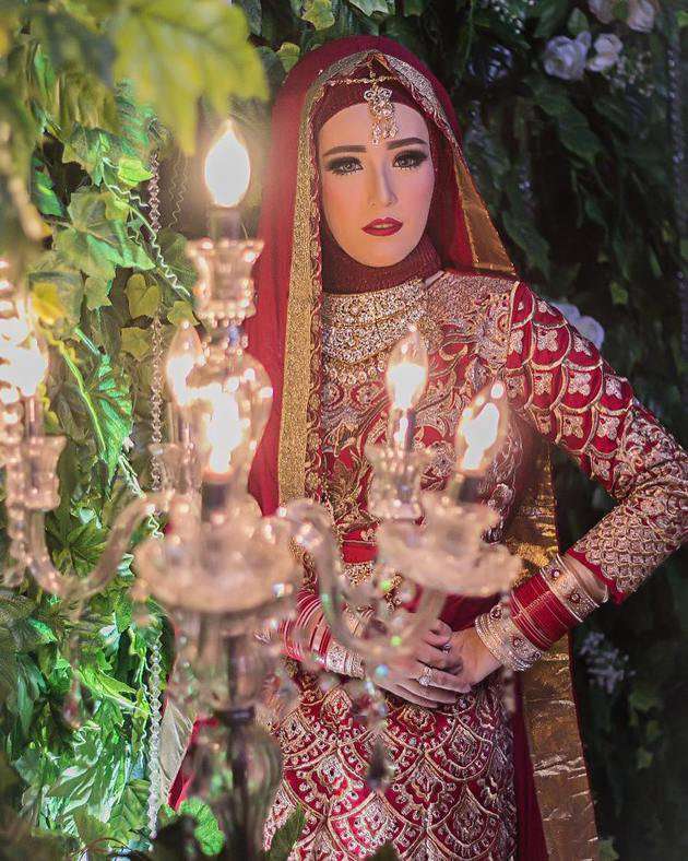 Jadi Wanita India, Begini Penampilan Adelia Pasha