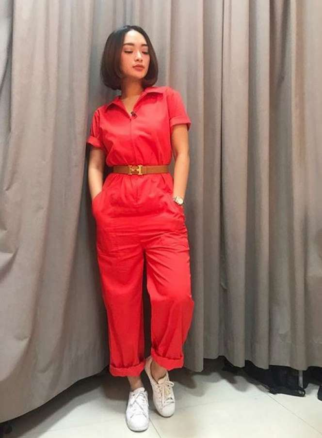 6 Artis Cantik Ini Diam-diam Suka Kerokan