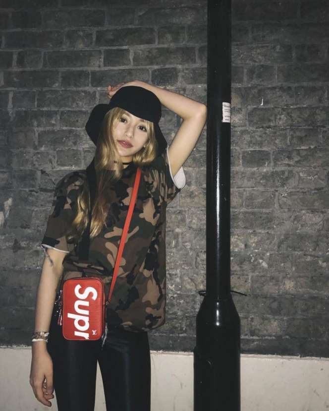 Calista Cuaca, Anak Konglomerat Indonesia yang Bergaya Glamor
