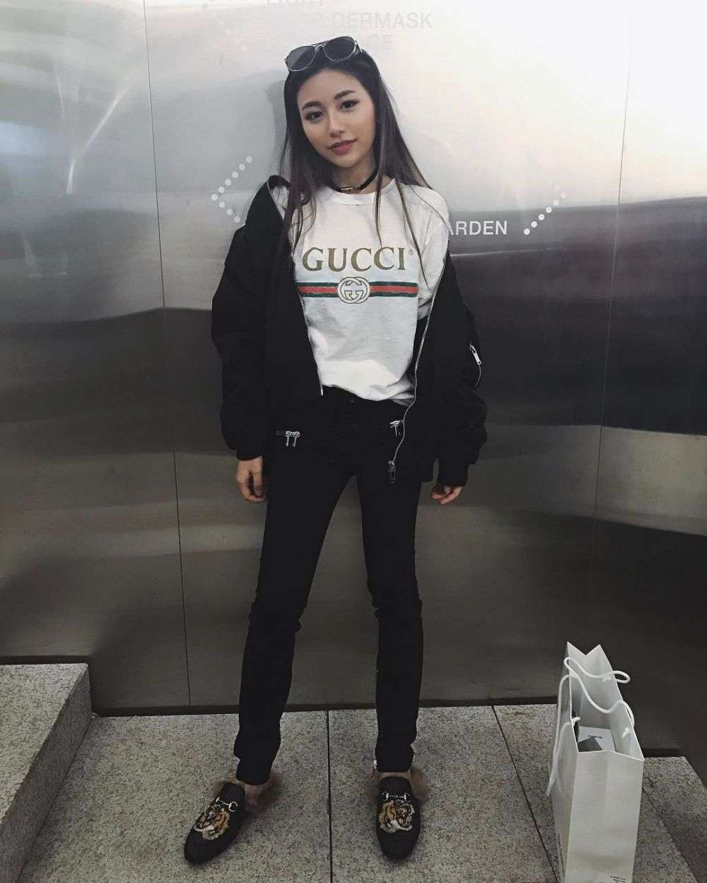 Calista Cuaca, Anak Konglomerat Indonesia yang Bergaya Glamor