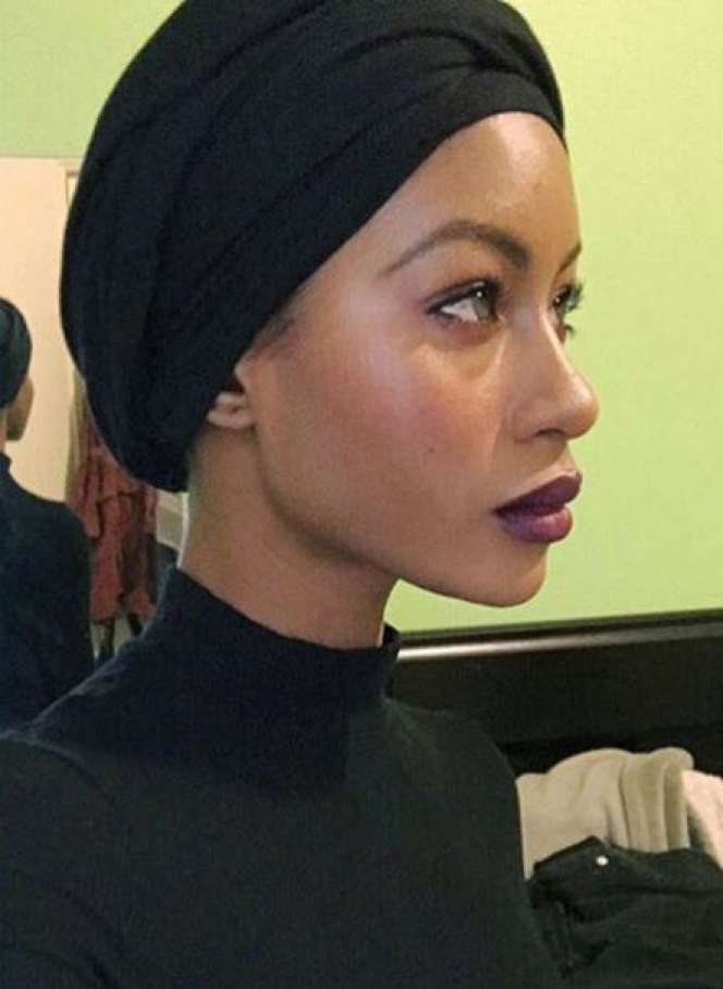 Adidas Tampilkan Model Berhijab di New York Fashion Week 2018