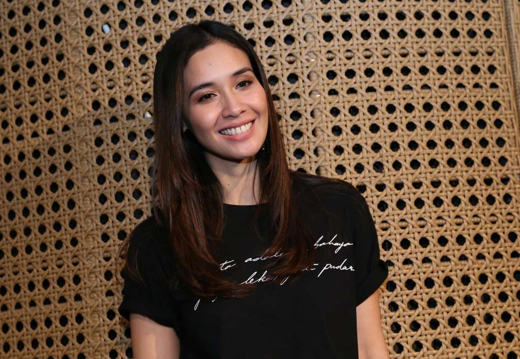 4 Seleb Cantik yang Pernah Singgah di Hati Fachri Albar