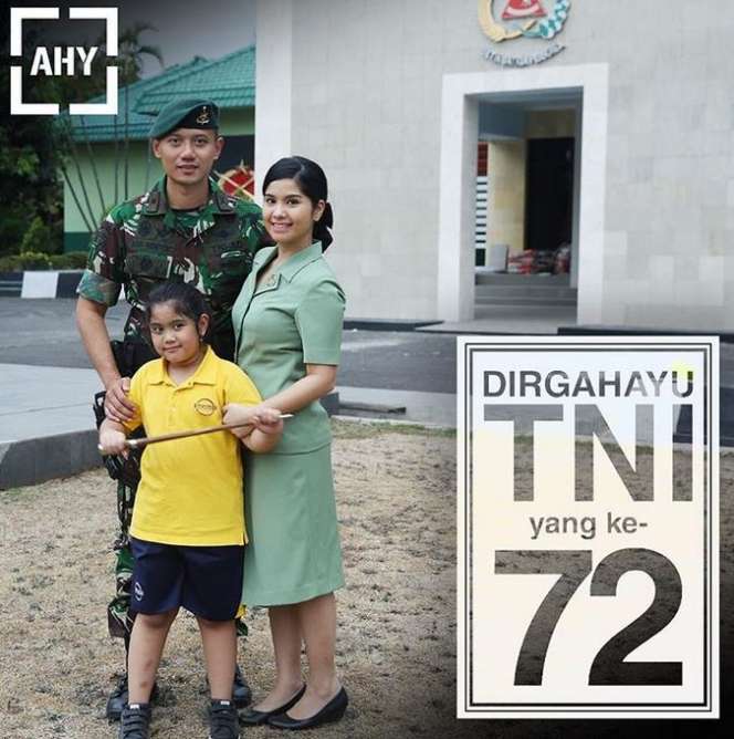 Punya Suami Tentara, Begini Pesona Seleb Saat Pakai Seragam