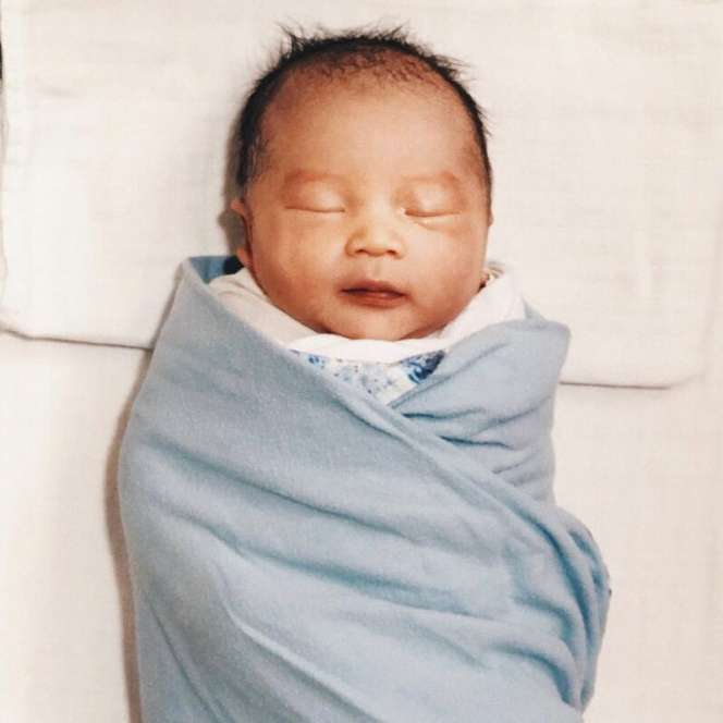 Potret Nord Kiano Julian, Anak Rinni Wulandari yang Ganteng