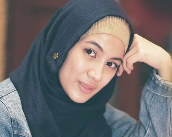 5 Artis Cantik Ini Berhasil Raih Gelar Magister