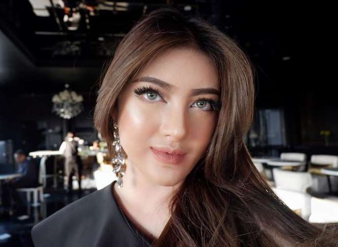 Tanaya Alyssia, Selebgram Yogyakarta yang Mirip Barbie