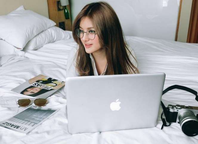 Tanaya Alyssia, Selebgram Yogyakarta yang Mirip Barbie