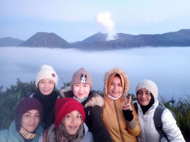 Potret Persahabatan Bu Dendy dan Nylla Sebelum Videonya Viral