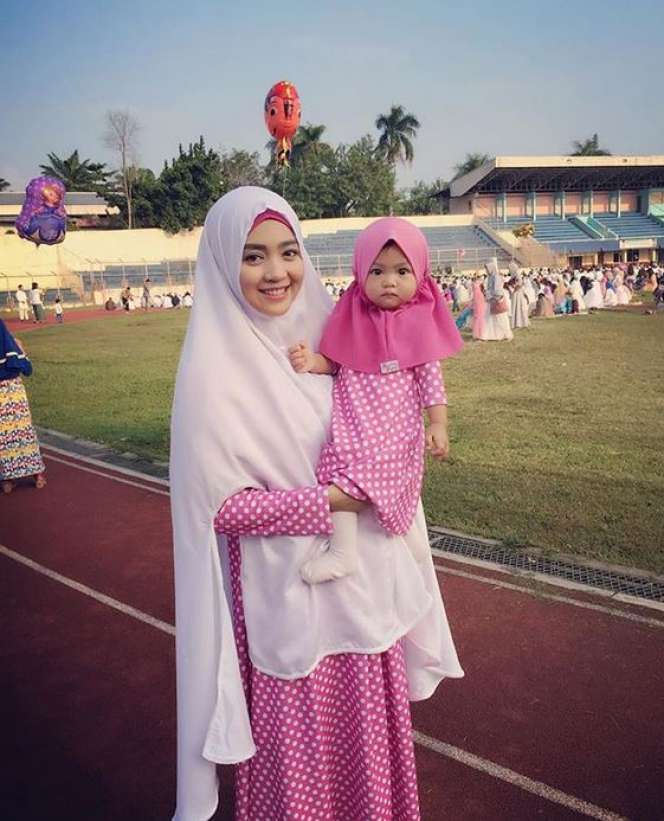 Sabil dan Sabina, Putri Nuri Maulida yang Berhijab