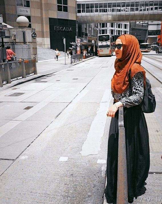 Devi Permatasari Tampil Semakin Cantik dan Kekinian