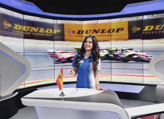 Maria Vania, Presenter Olahraga yang Bikin Pria Gagal Fokus