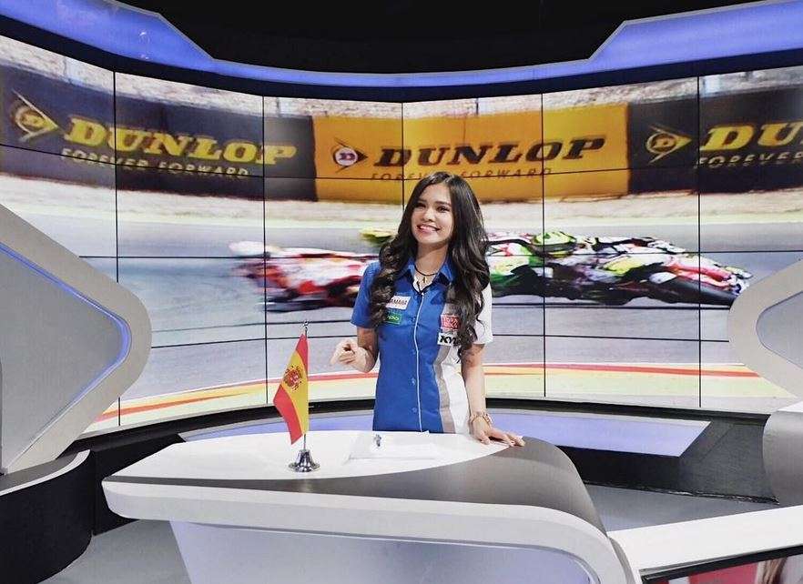 Maria Vania, Presenter Olahraga yang Bikin Pria Gagal Fokus