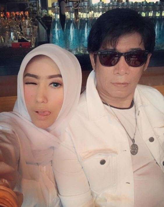 Diena Risty, Istri Parto yang Cantik dan Kekinian