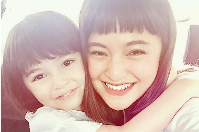 Marshanda dan Sienna, Ibu Anak Ini Cantiknya Bikin Terpana