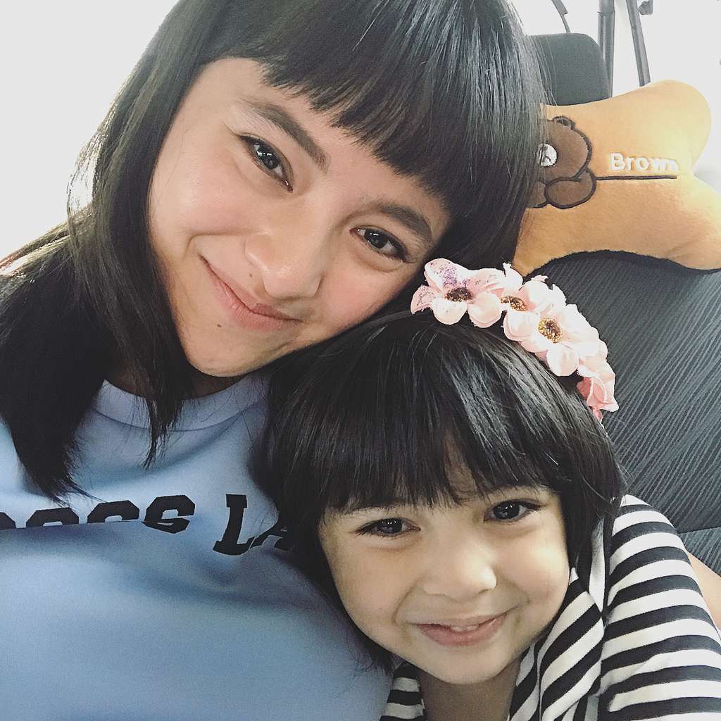 Marshanda dan Sienna, Ibu Anak Ini Cantiknya Bikin Terpana
