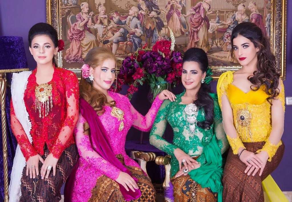 6 Potret Cetar Keluarga Selebgram Tasya Farasya