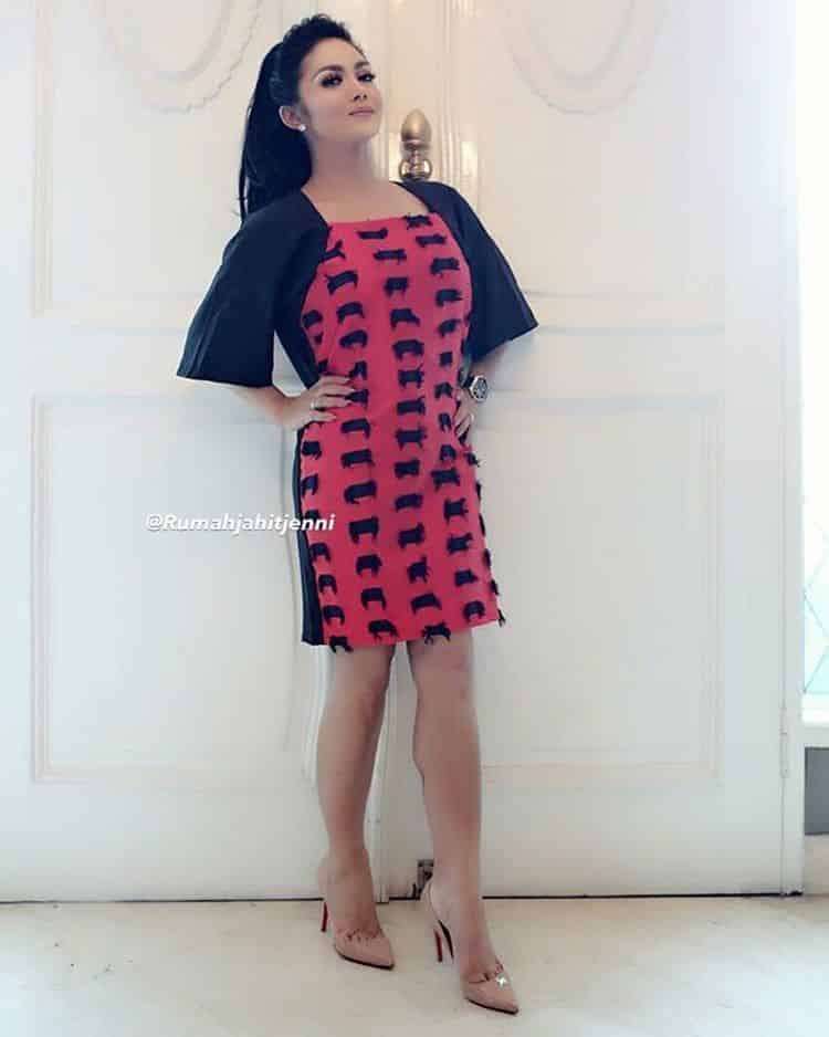 Ada Kejanggalan, 3 Seleb Ini Dicibir Saat Unggah Iklan Endorse