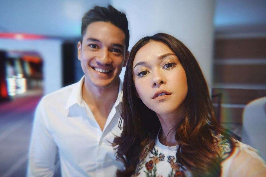 Tak Perlu Pacaran Lama, 5 Artis Ini Mantap ke Pelaminan