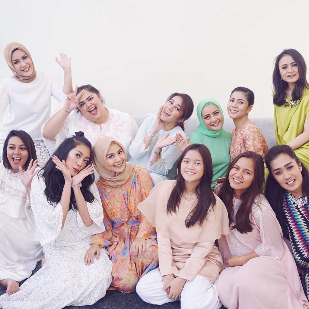 Potret Kompak Kakak Adik Olla dan Cynthia Ramlan
