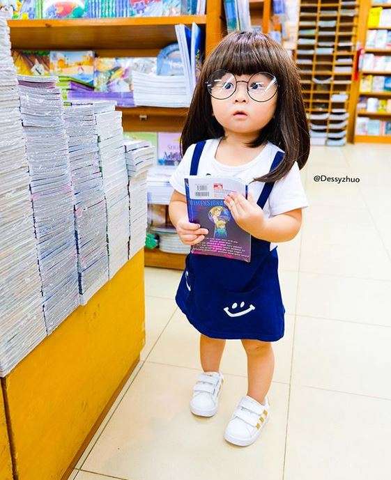 Crystabelle, Selebgram Cilik Mirip Barbie yang Suka Pakai Wig