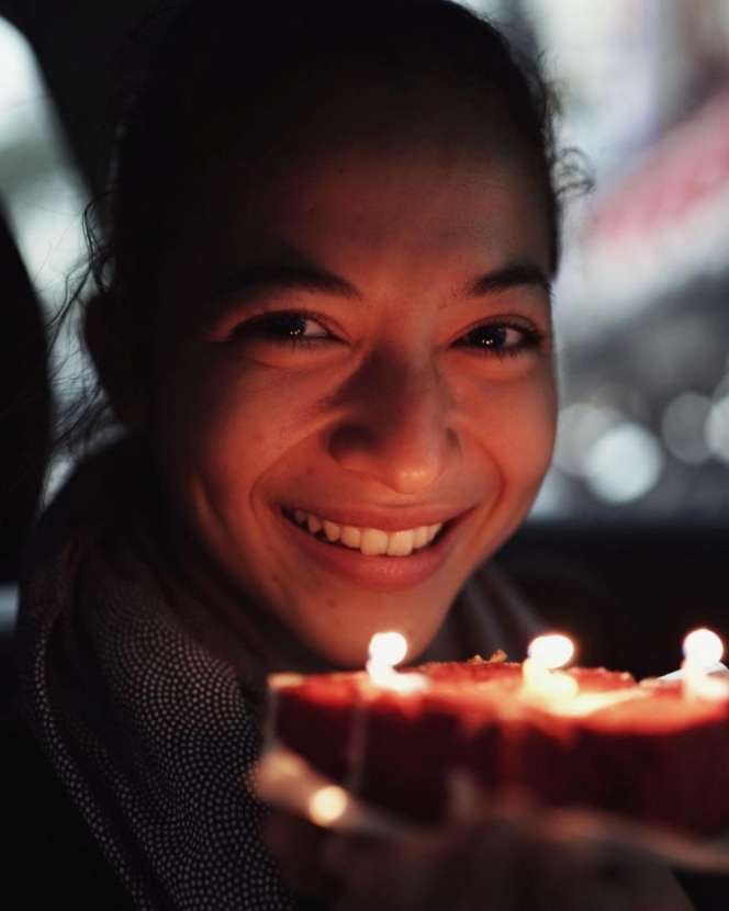 Putri Marino Tanpa Make Up, Cantiknya Alami