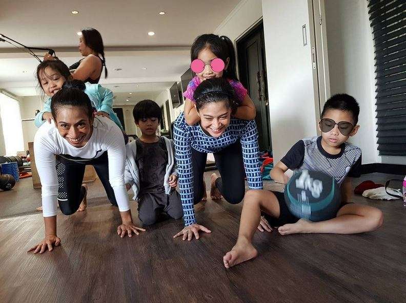 Demi Privasi, Artis Cantik Ini Ogah Unggah Foto Anak di Medsos