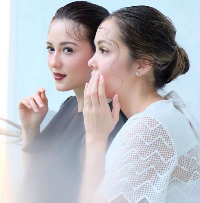 Berkarier di Dunia Hiburan, 6 Pasangan Kakak Adik Ini Kompak