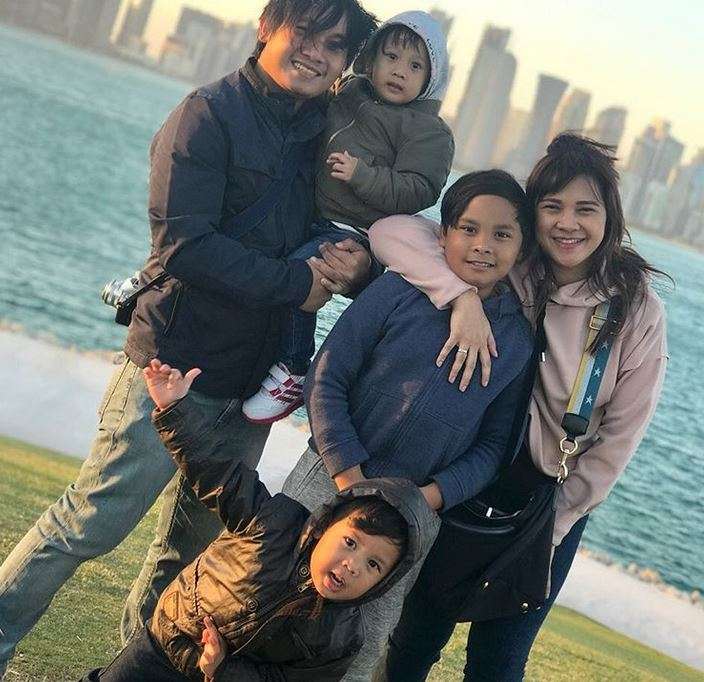 Intip Sosok Para Istri Personil Sheila On 7