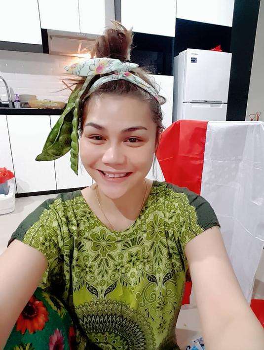 Ngakak, Ini Dia 8 Potret Konyol DJ Butterfly