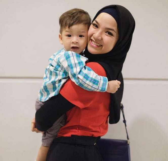 Gaya Marsha Natika, Adik Zaskia Mecca yang Tak Kalah Keren