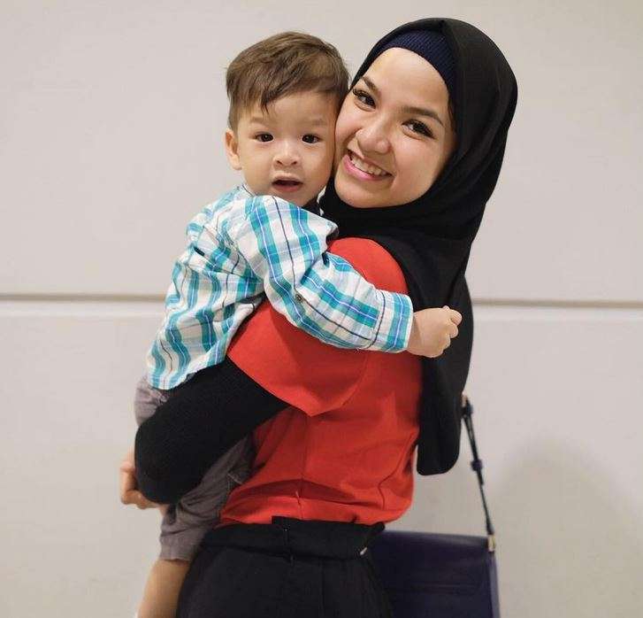 Gaya Marsha Natika, Adik Zaskia Mecca yang Tak Kalah Keren