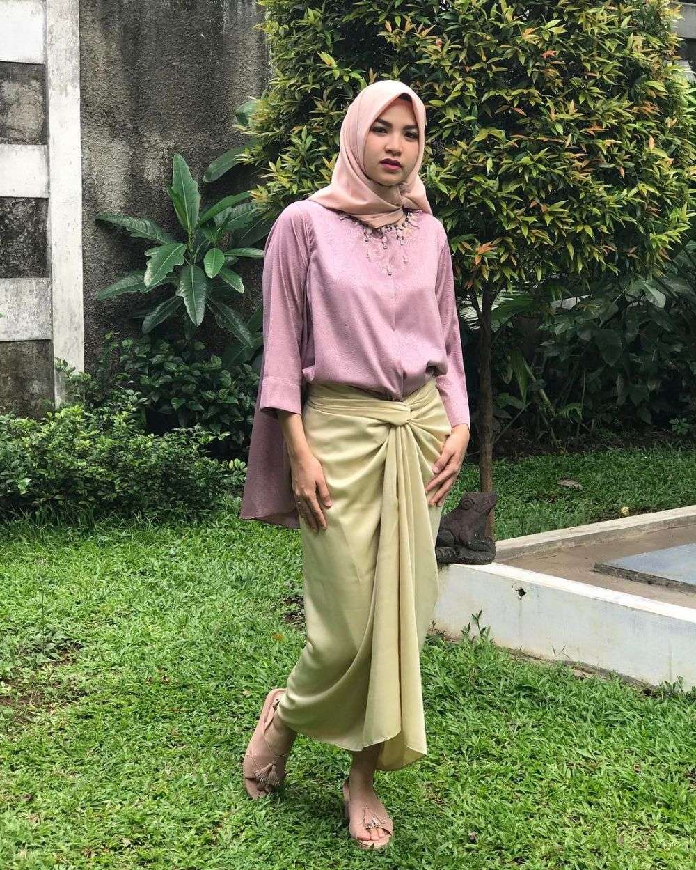Gaya Marsha Natika, Adik Zaskia Mecca yang Tak Kalah Keren