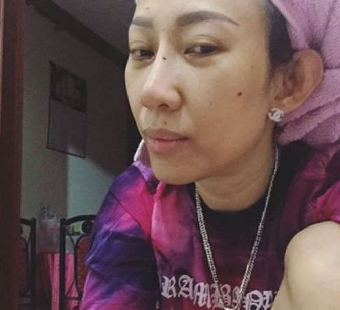 Penampilan Terbaru Dewi Sanca Bikin Pangling